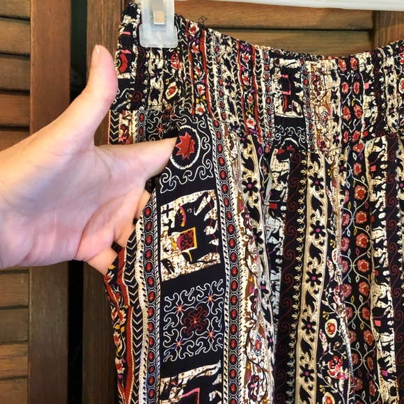 Pants - Picture 2 of 4